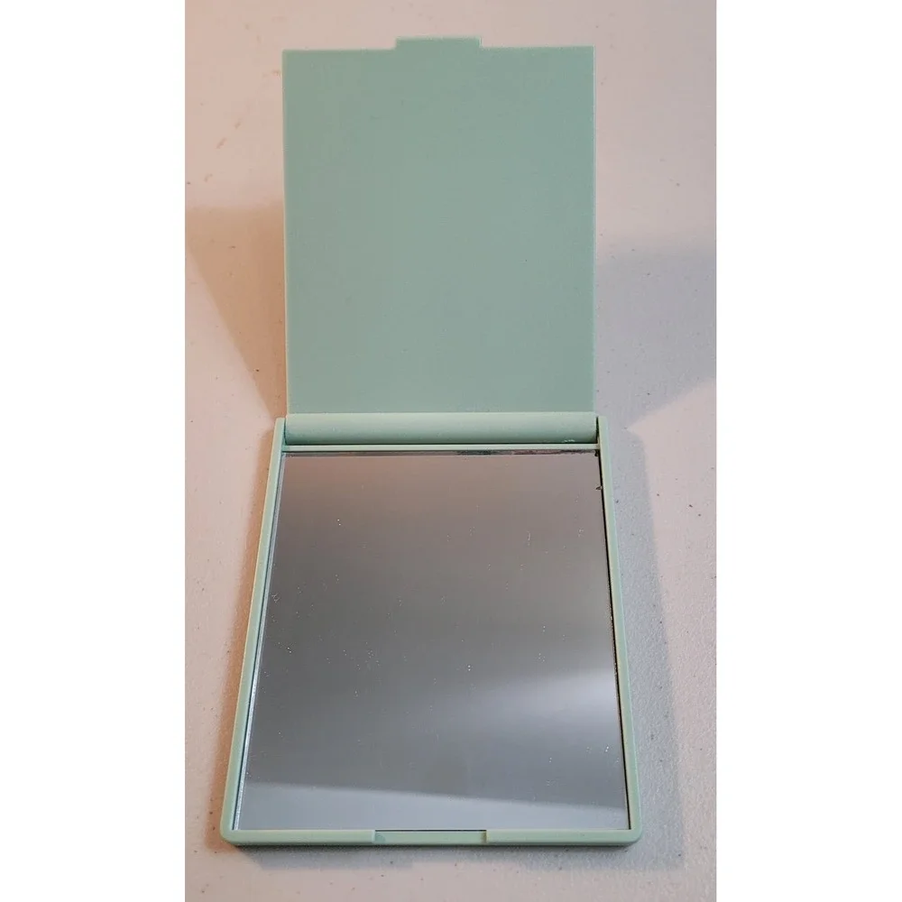 Clinique Compact Mirror Travel Size Seafoam Green Vintage Folding Slim Design